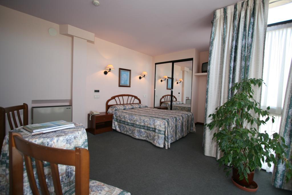 Hotel Zabala Santillana del Mar Extérieur photo